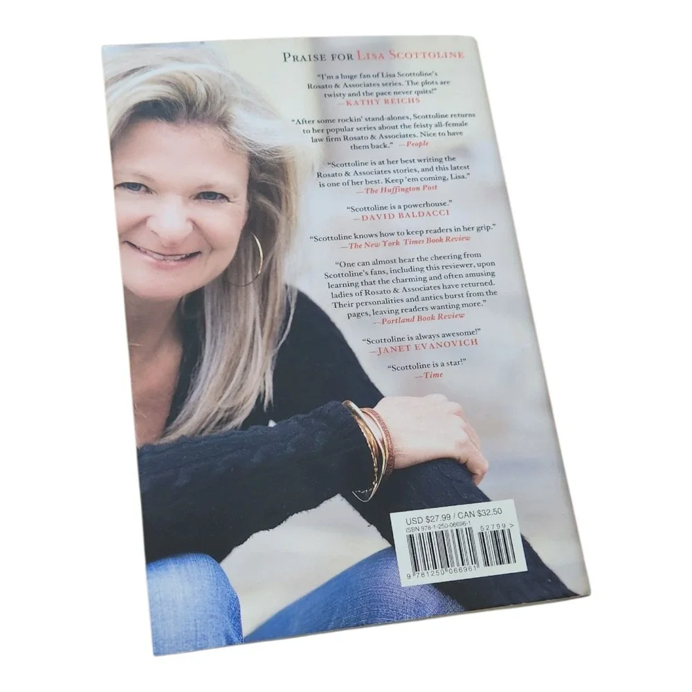 Betrayed by‎ Lisa Scottoline Signed First Edition Hardcover Book